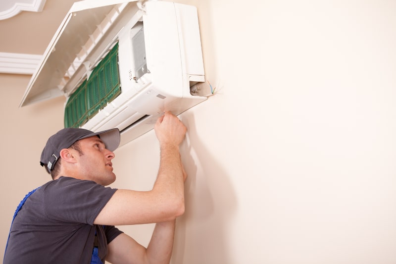 4 Reasons Your Ductless HVAC System Has Stopped Working